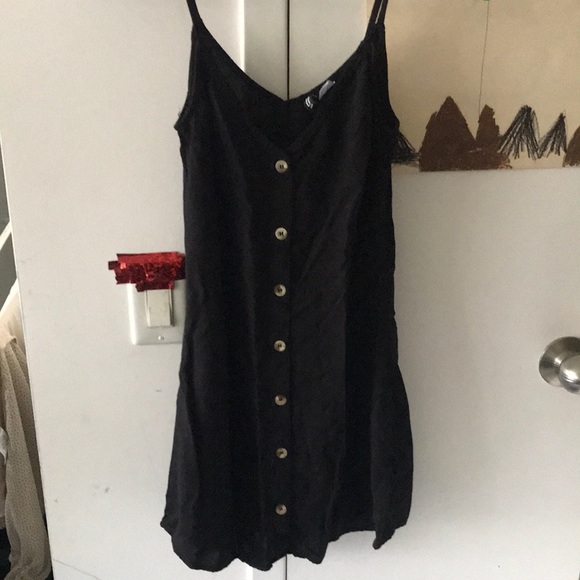H&M Dresses & Skirts - EUC mini dress